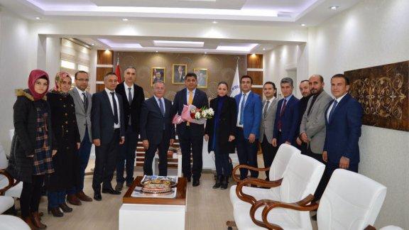24 Kasım Öğretmenler Günü Nedeniyle Belediye Başkanı Sayın Mehmet BOYRAZ Makamında Ziyaret Edildi.